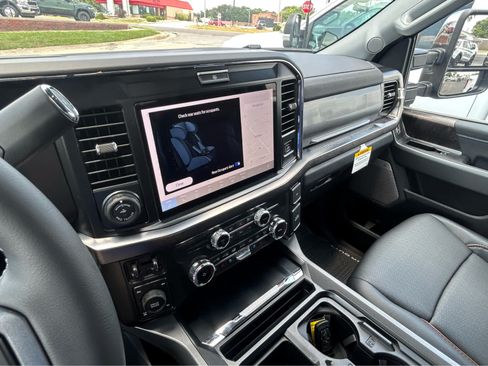 New 2026 Ford F250 Lariat w/ Lariat Ultimate Package AWD/4WD image 73