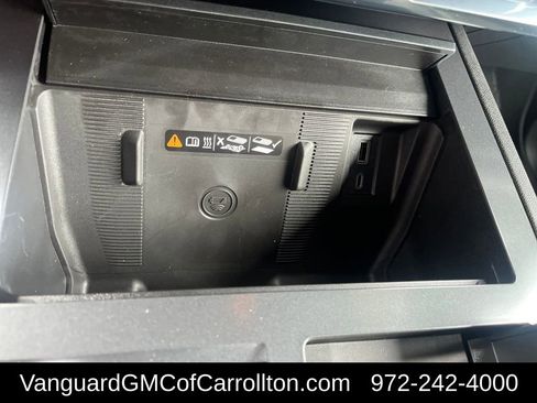 New 2026 GMC Hummer EV SUV w/ LPO, Sport Package image 27