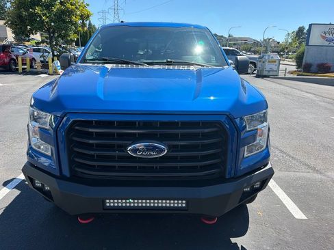 Used 2017 Ford F150 XLT w/ Equipment Group 302A Luxury AWD/4WD image 2