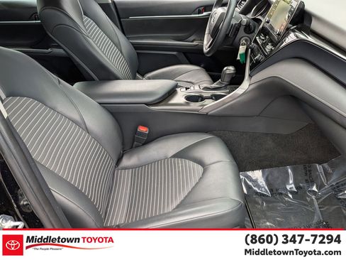 Certified 2023 Toyota Camry SE AWD/4WD image 36