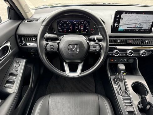 Used 2024 Honda Civic Touring image 12