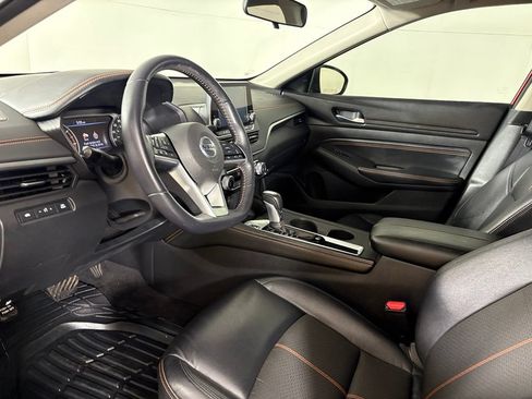 Used 2021 Nissan Altima 2.0 SR FWD image 22