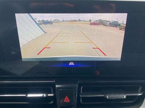 Used 2024 Chevrolet TrailBlazer LT image 22