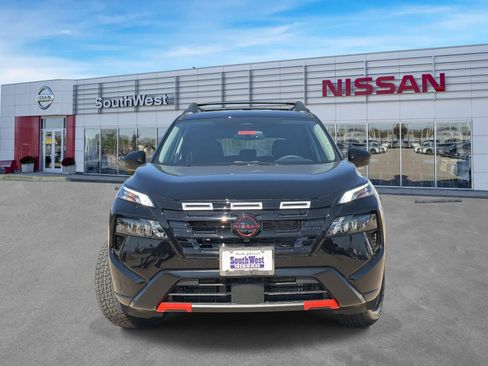 New 2026 Nissan Rogue SV w/ Rock Creek Premium Package AWD/4WD image 4