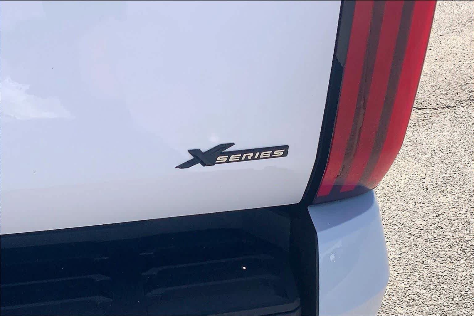 Used 2023 Toyota Tundra SR5 w/ SR5 Convenience Package AWD/4WD image 9