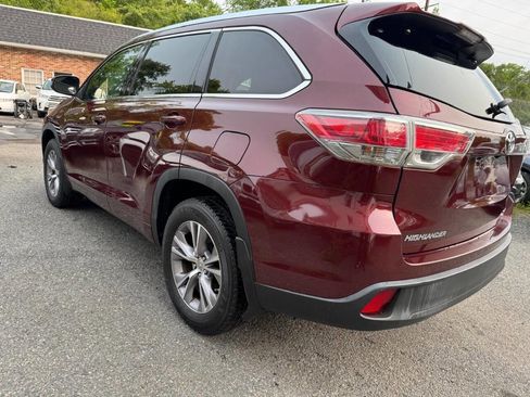 Used 2015 Toyota Highlander XLE image 5