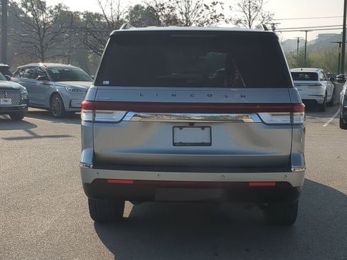 Used 2023 Lincoln Navigator L Black Label image 4