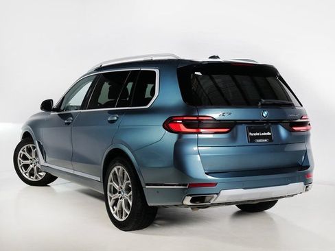 Used 2023 BMW X7 xDrive40i w/ Premium Package AWD/4WD image 3