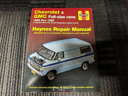 Used 1986 Chevrolet G20 image 55