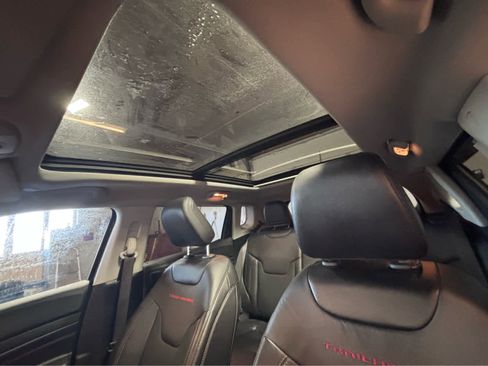 Used 2022 Jeep Compass Trailhawk w/ Sun and Sound Group image 24