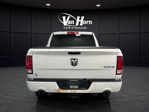 Used 2017 RAM 1500 Express w/ Express Value Package AWD/4WD image 6