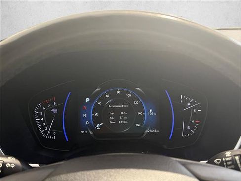 Used 2019 Hyundai Santa Fe AWD image 7