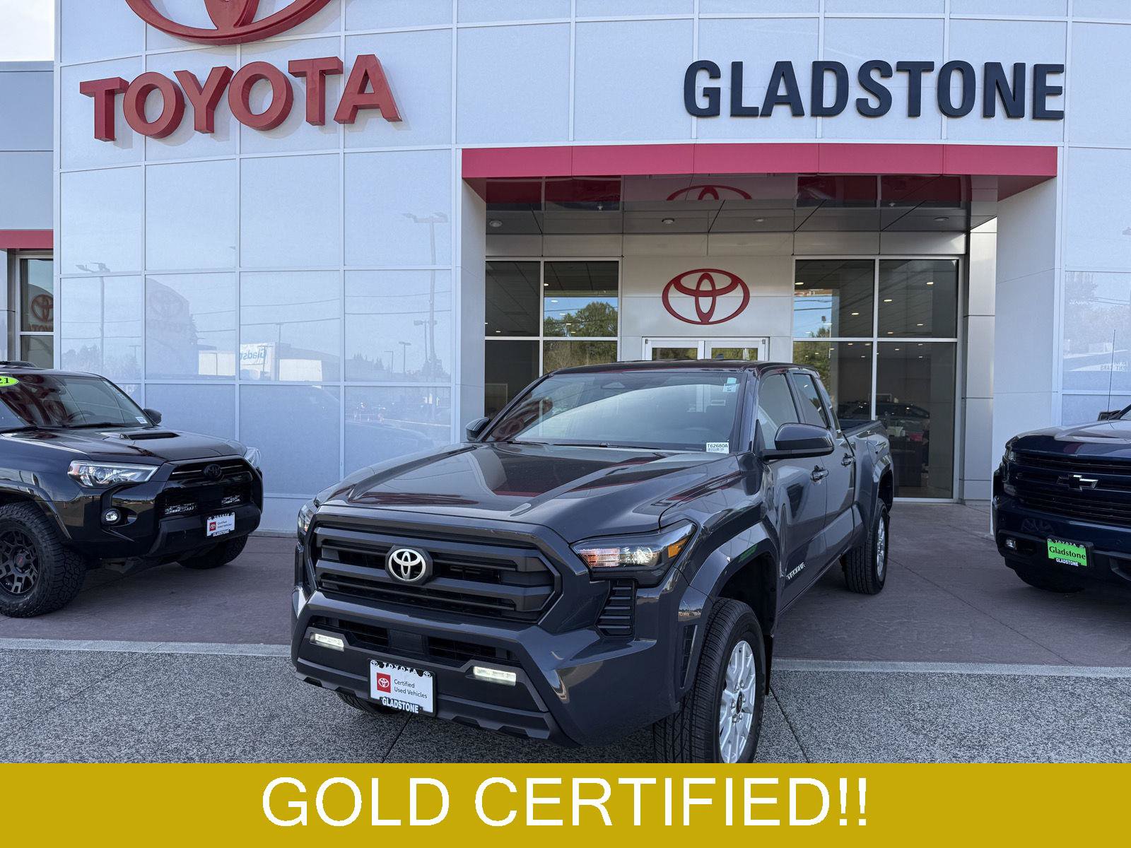 Certified 2024 Toyota Tacoma SR5 AWD/4WD image 1