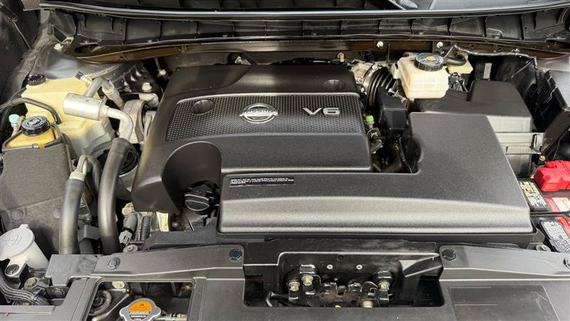 Used 2016 Nissan Murano Platinum w/ Platinum Technology Package AWD/4WD image 31