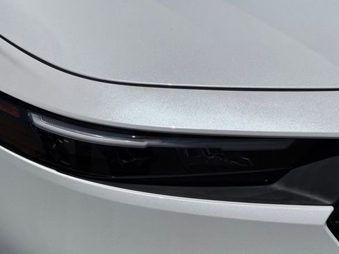 Certified 2024 Honda Accord EX image 10