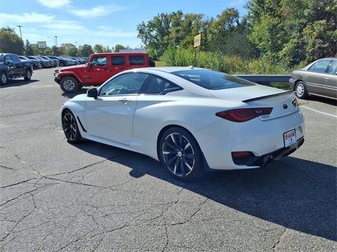 Used 2017 INFINITI Q60 w/ Premium Package image 6