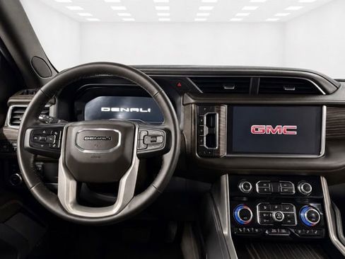 Used 2023 GMC Yukon Denali AWD/4WD image 21