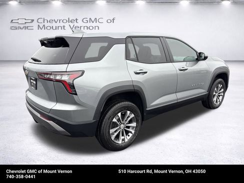 New 2026 Chevrolet Equinox LT image 4