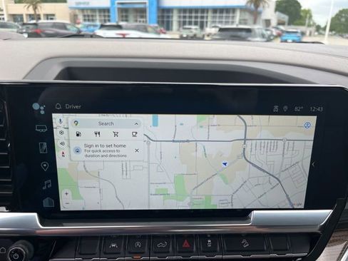 Used 2022 Chevrolet Silverado 1500 LT AWD/4WD image 25