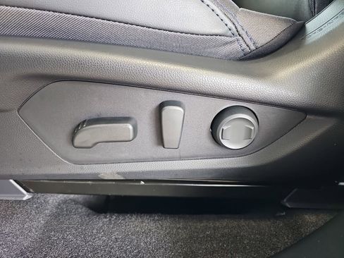 New 2026 Subaru Forester Premium AWD/4WD image 34