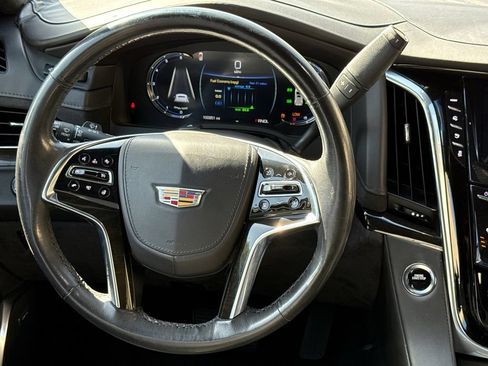 Used 2020 Cadillac Escalade Platinum AWD/4WD image 13