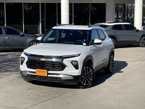 Certified 2025 Chevrolet TrailBlazer LT image 9