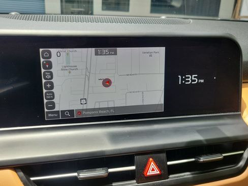Certified 2024 Kia Seltos SX AWD/4WD image 24