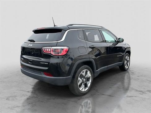 Used 2017 Jeep Compass Limited w/ Navigation Group image 7