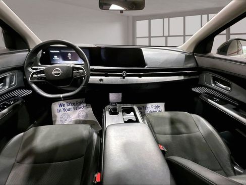 Used 2023 Nissan Ariya FWD image 14