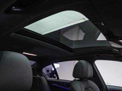 Used 2023 BMW 530e w/ M Sport Package RWD image 17