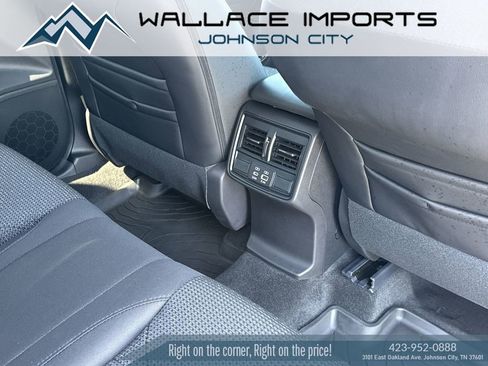 Certified 2026 Subaru Forester Premium AWD/4WD image 38