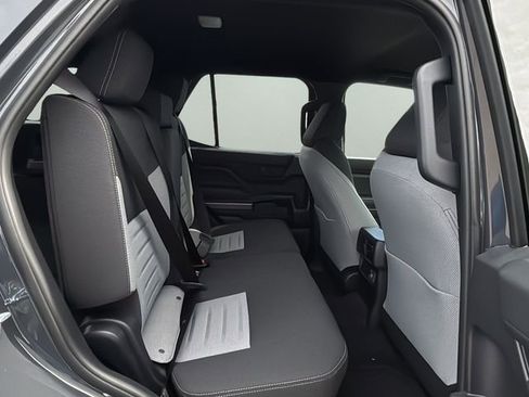 New 2026 Toyota 4Runner TRD Off-Road AWD/4WD image 15