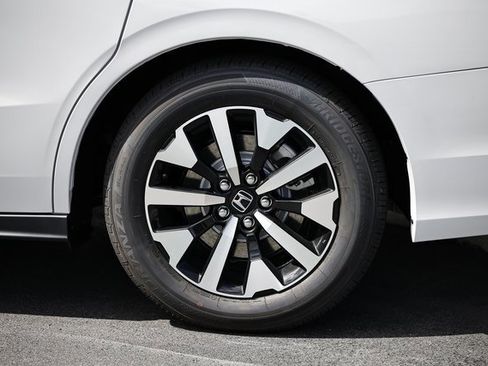 New 2026 Honda Odyssey EX-L image 8