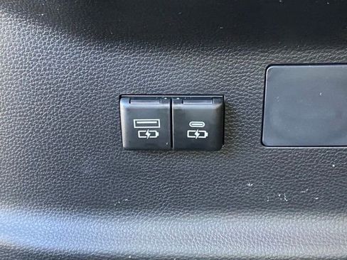 New 2026 Toyota Tundra Limited AWD/4WD image 27