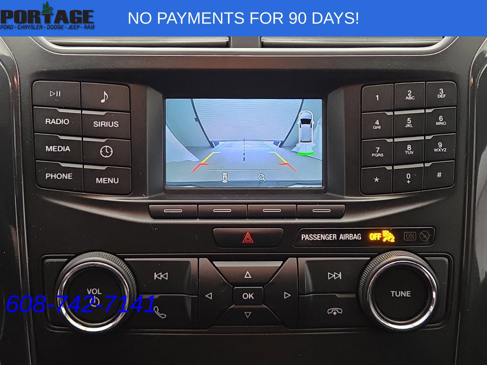Used 2018 Ford Explorer XLT AWD/4WD image 25