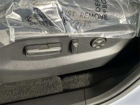 Used 2022 Honda CR-V EX image 12