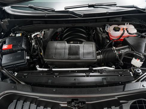 Used 2026 Cadillac Escalade Sport image 12