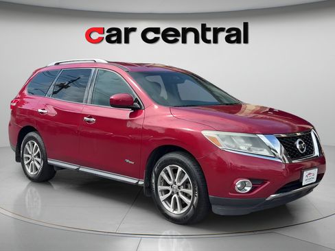Used 2014 Nissan Pathfinder SV AWD/4WD image 7