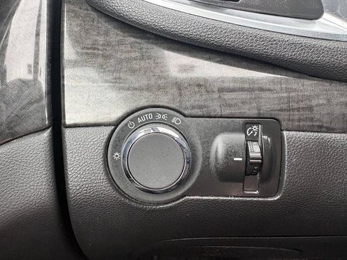 Used 2015 Buick Encore FWD image 16