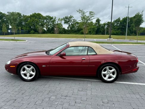 Used 1997 Jaguar XK8 Convertible RWD image 7