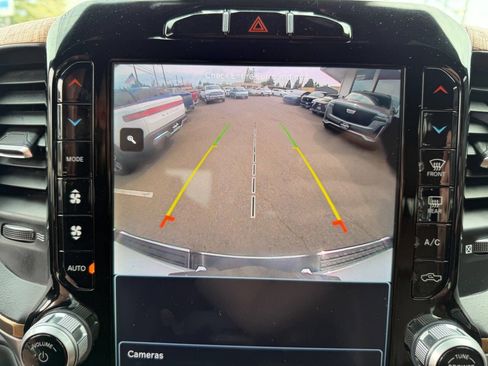 Used 2022 RAM 1500 Limited w/ Trailer Tow Group image 33