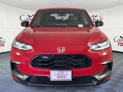 Used 2024 Honda HR-V Sport image 3