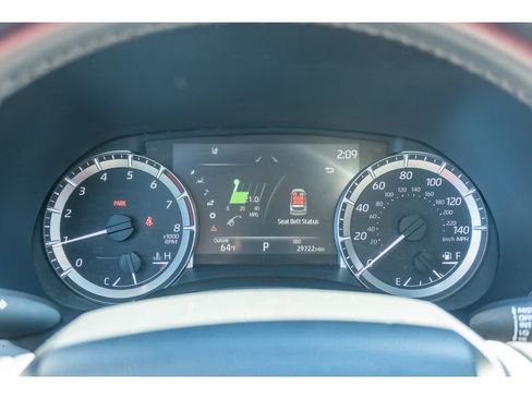 Used 2023 Toyota Highlander XLE image 23