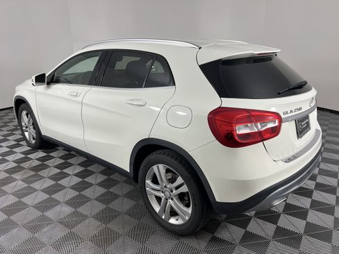 Certified 2017 Mercedes-Benz GLA 250 4MATIC image 10