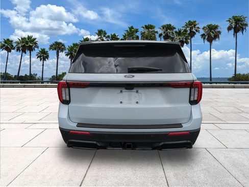 New 2026 Ford Explorer ST-Line w/ Premium Package RWD image 6