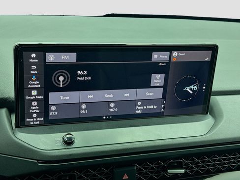 Used 2025 Honda Accord Touring image 11