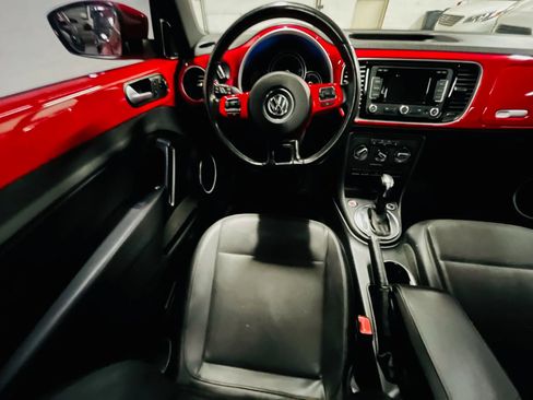 Used 2013 Volkswagen Beetle 2.5 image 12