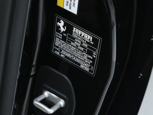 Certified 2025 Ferrari Purosangue AWD/4WD image 47