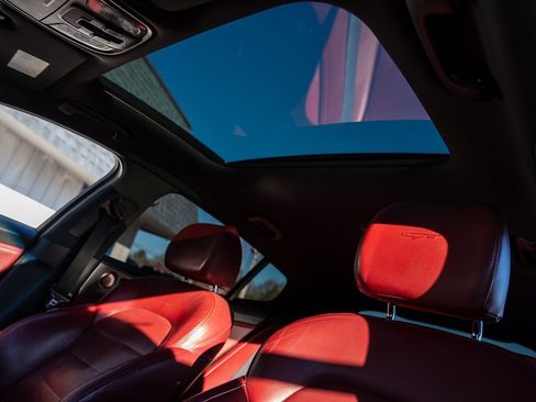 Used 2019 Kia Stinger GT2 image 29