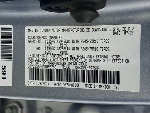Certified 2022 Toyota Tacoma SR5 image 35